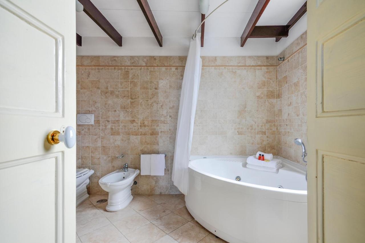 Castriota19 - Jacuzzi Room & Apartment Sit Lecce Exteriér fotografie