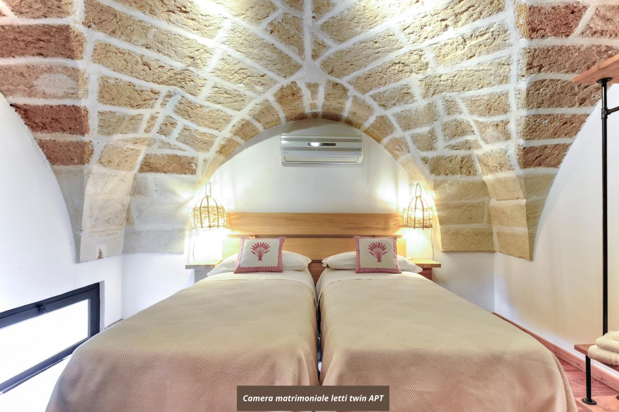 Castriota19 - Jacuzzi Room & Apartment Sit Lecce Exteriér fotografie